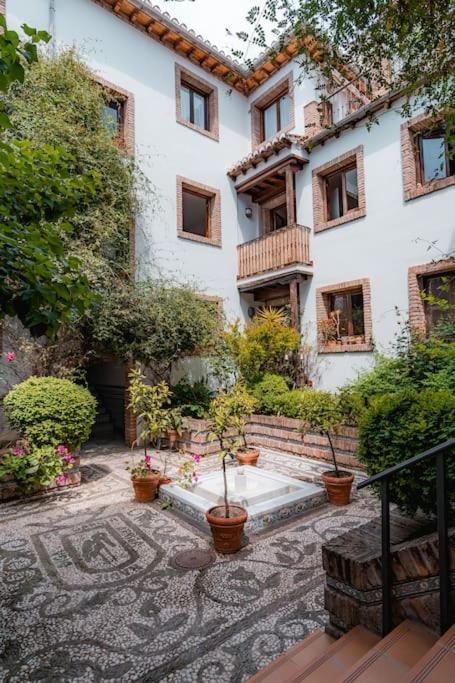 Апартаменты Qh Caldeleria Vieja Гранада Экстерьер фото