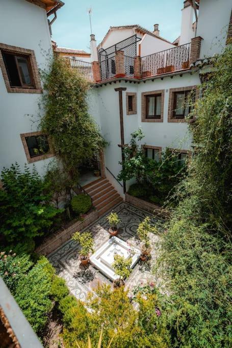 Апартаменты Qh Caldeleria Vieja Гранада Экстерьер фото